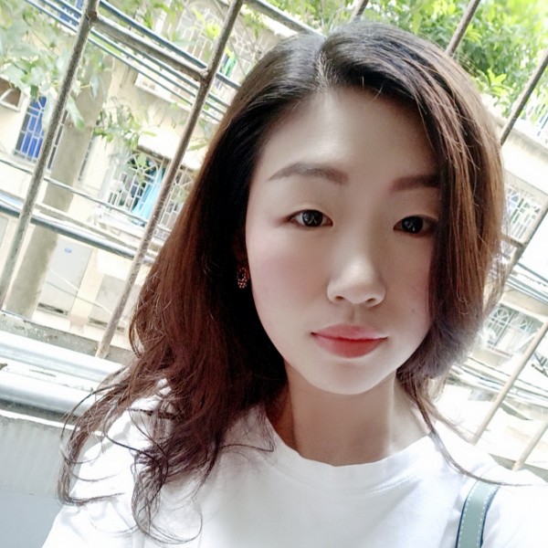 今生对的人的照片