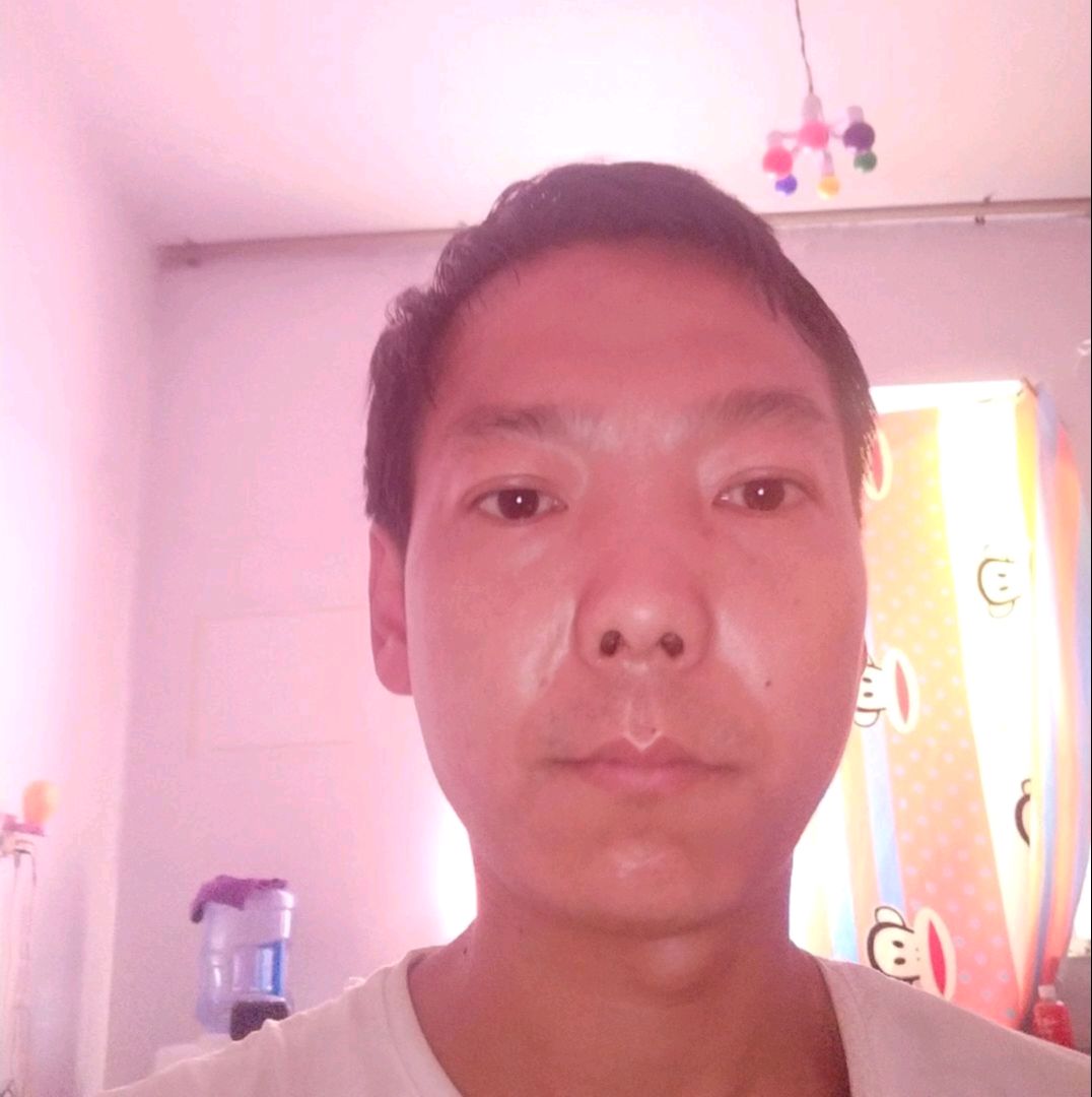 喜悦愿陌颜的照片
