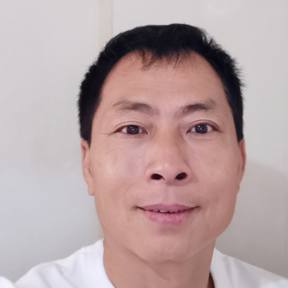 清曲回眸明理的照片