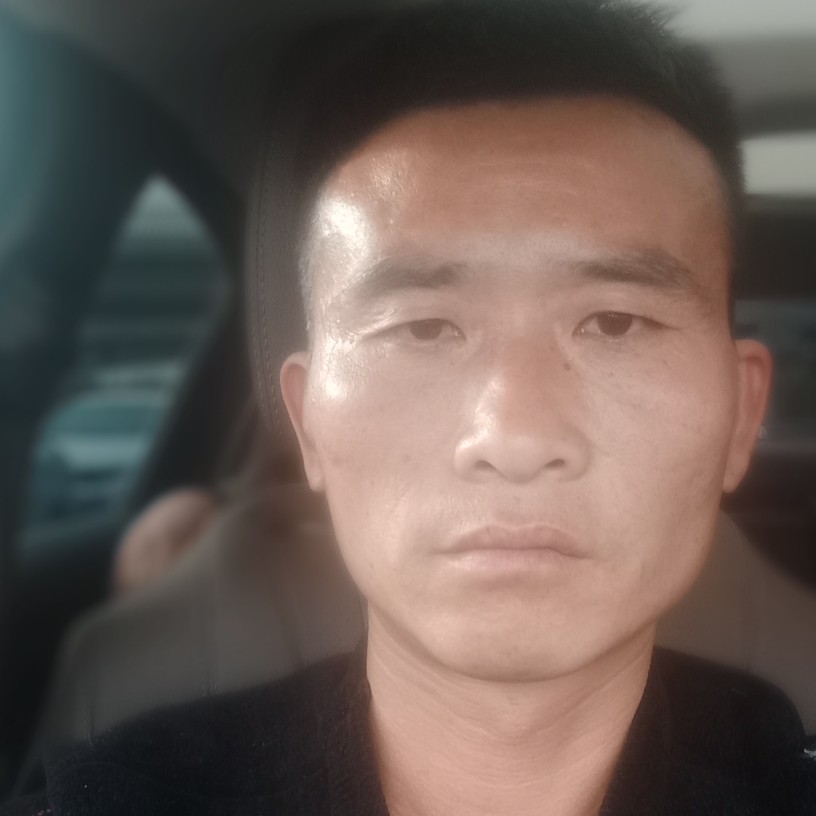 蒋杨的照片