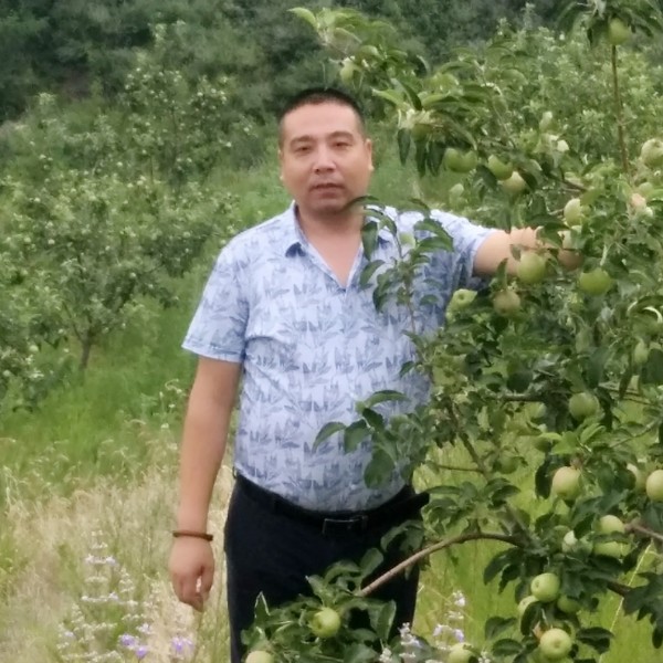 崔亚明的照片