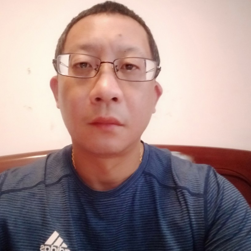微凉翩飞的照片