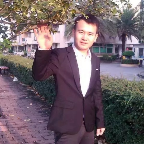 大叔等于成就的照片