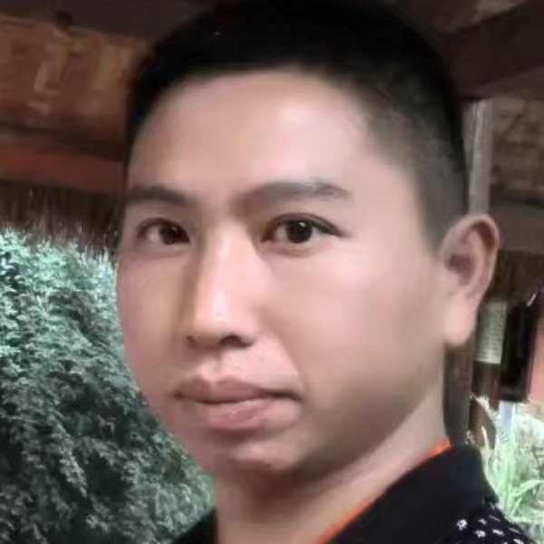 星雨凝眸痴情的照片