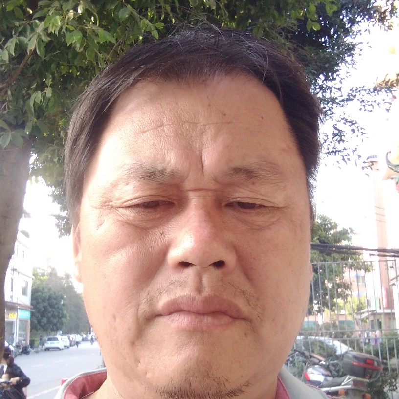 何军熊的照片