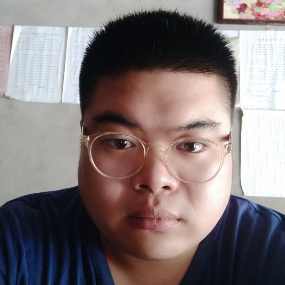 水影糊涂的照片