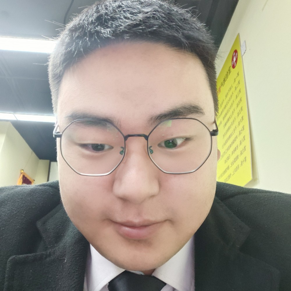 武鑫，，的照片