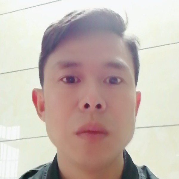 义气扯天空的照片