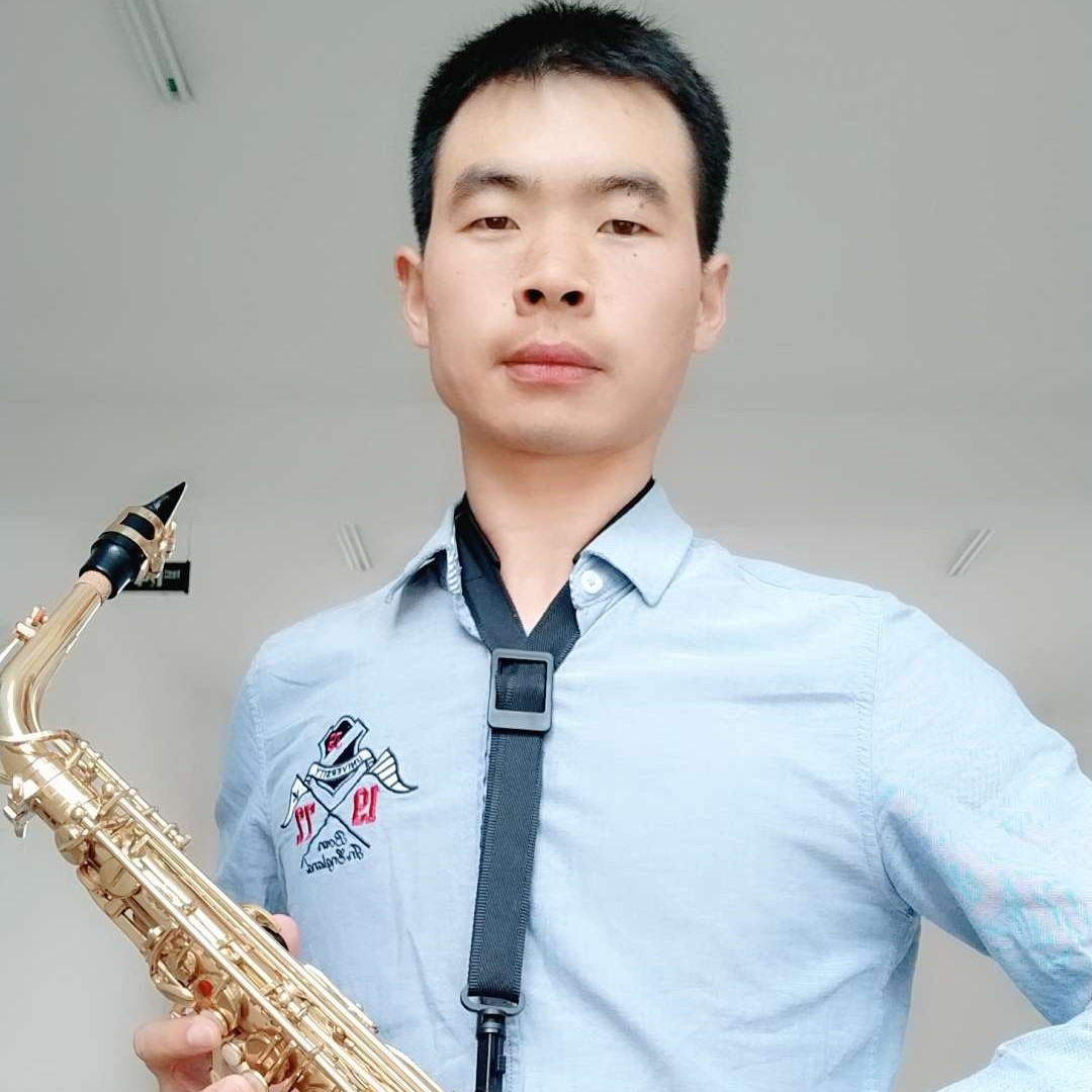 赵均的照片