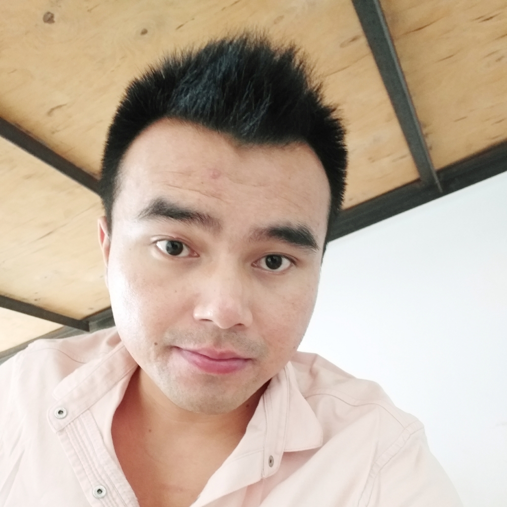 laow的照片