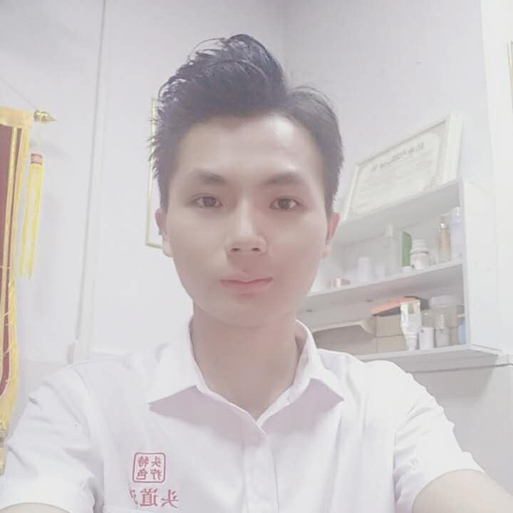 夕阳苦恋优美的照片