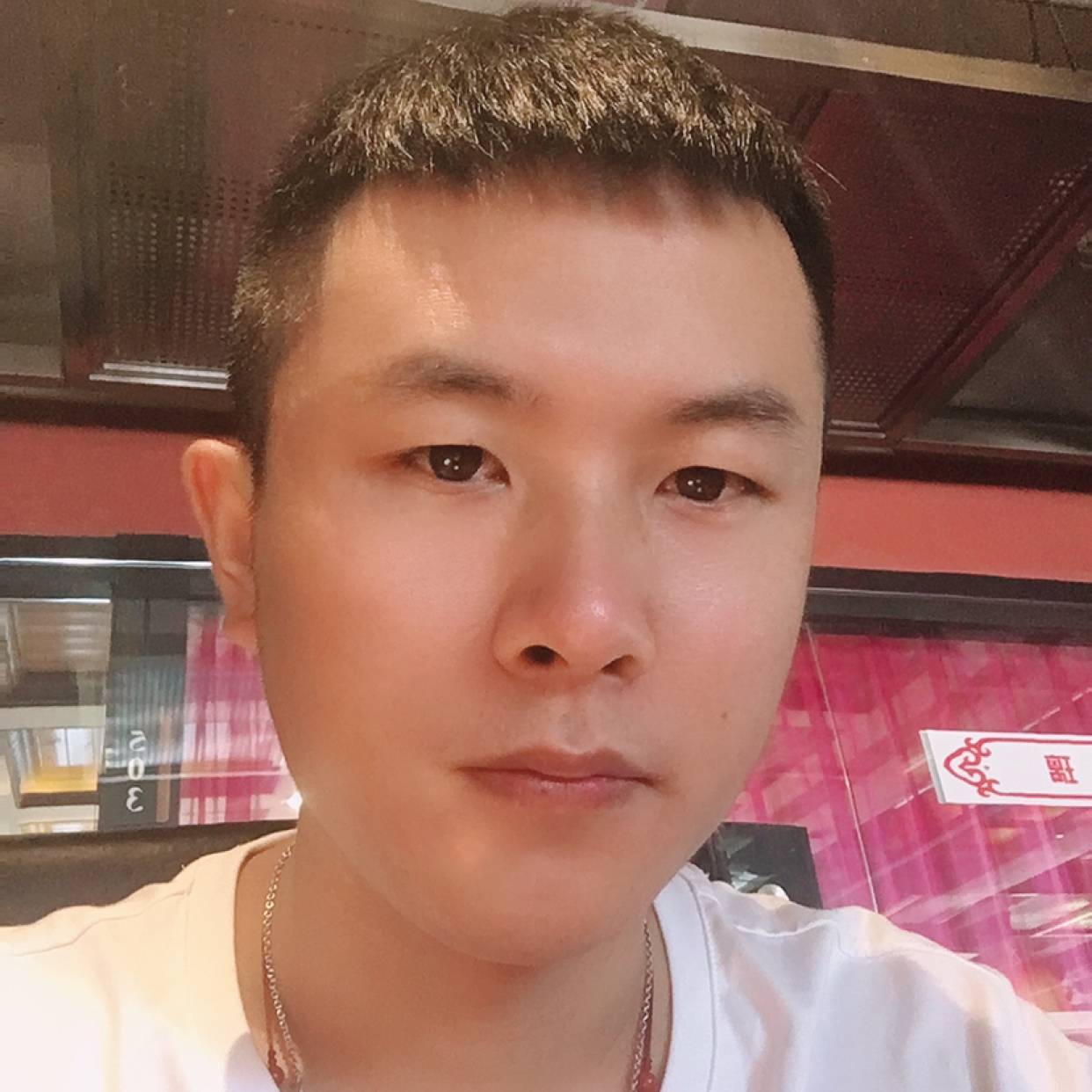 京城皇上的照片