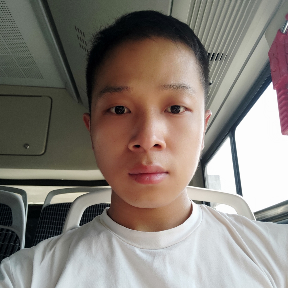 丶盖世英雄的照片