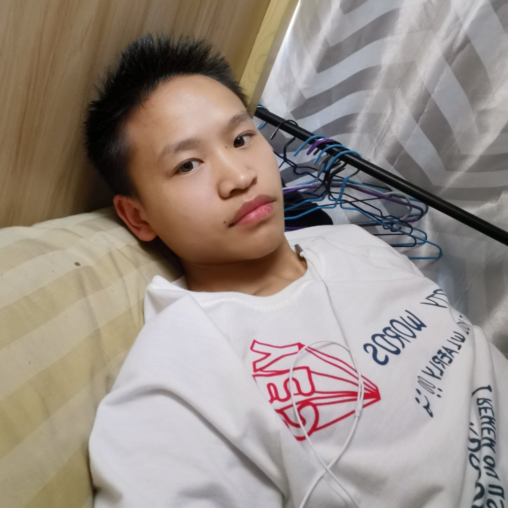 白羊耍酷的照片