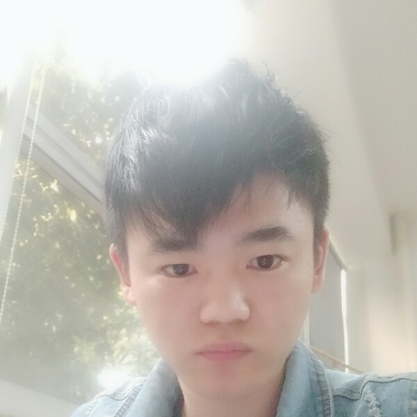 杨龙洋的照片