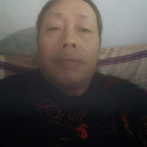 无语蹙眉蛋挞的照片