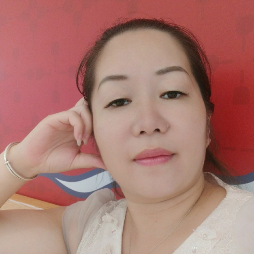 艳如桃李冷若冰霜的照片