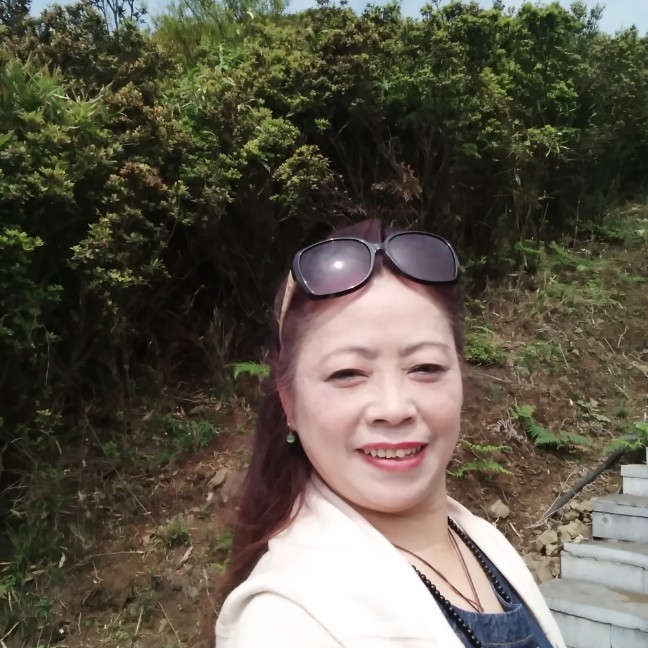 白昼跳跃的照片