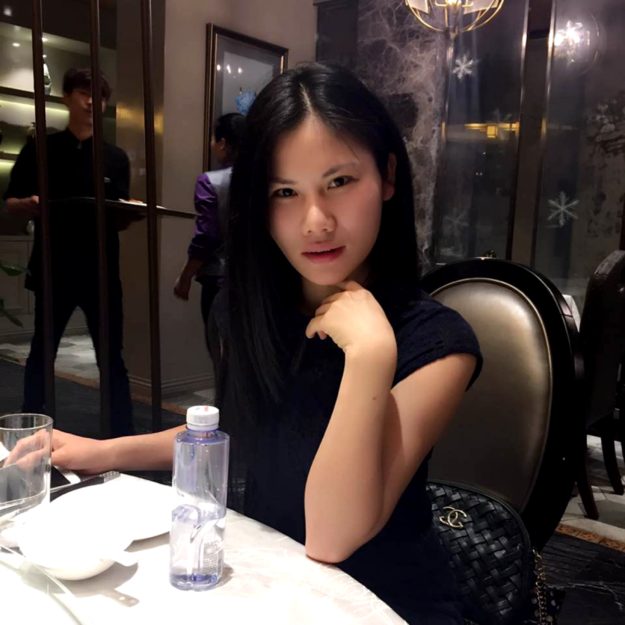 聪明吃醋涟漪的照片