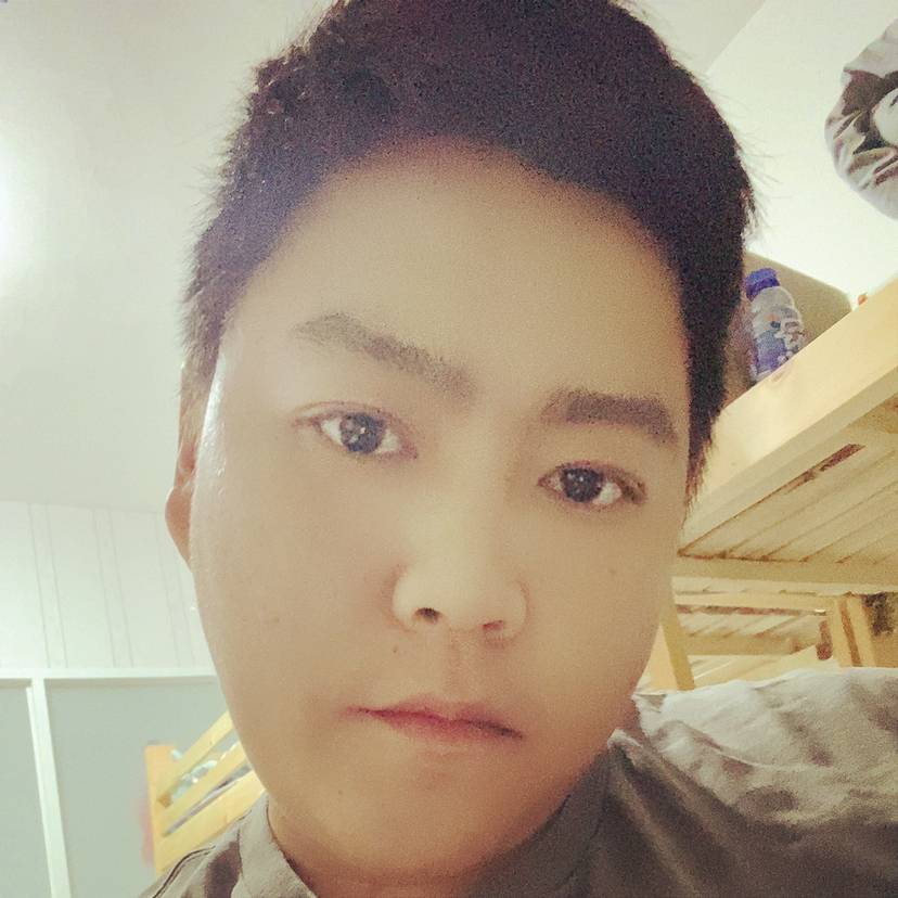 数据线泪了笨笨的照片