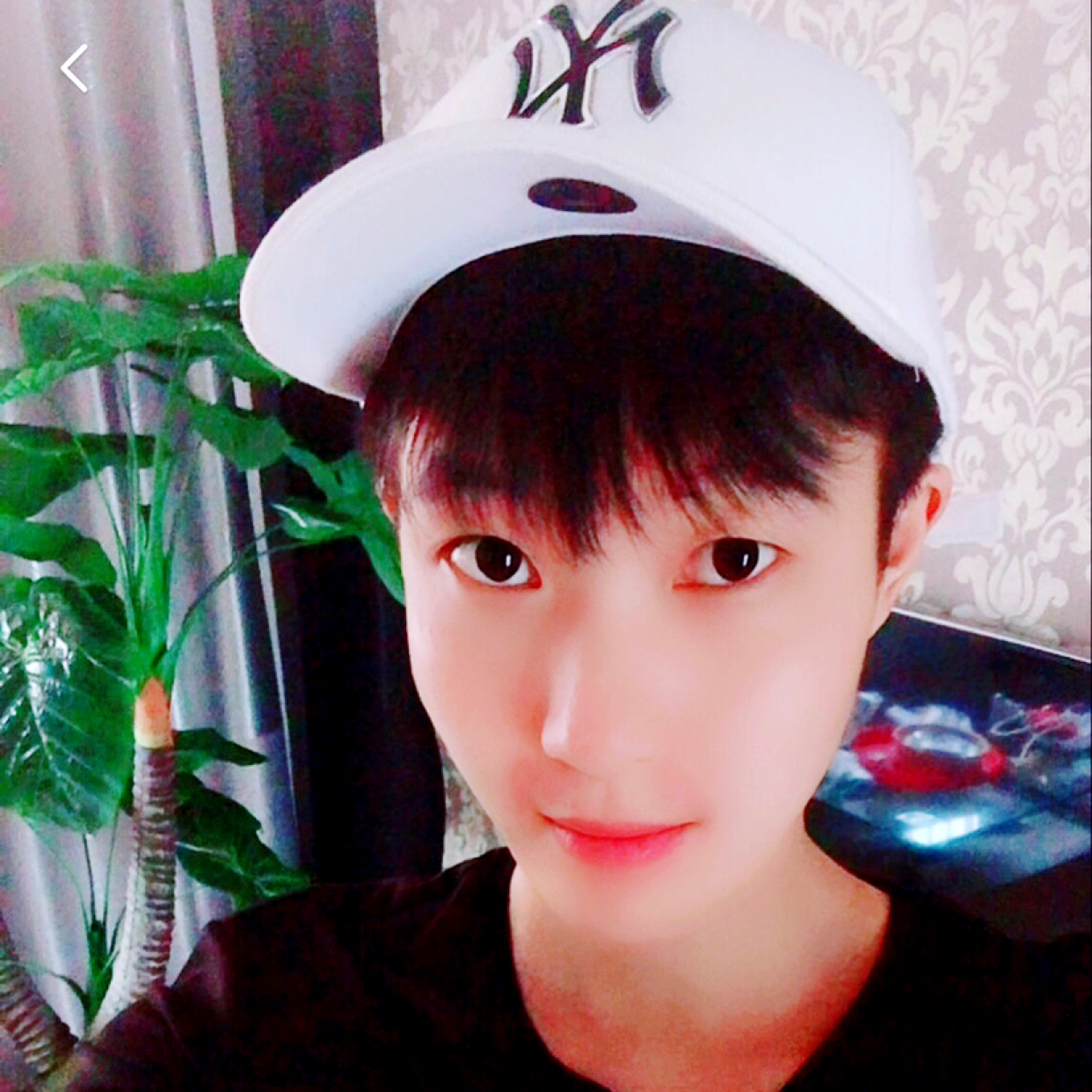 兴奋保卫尊云的照片