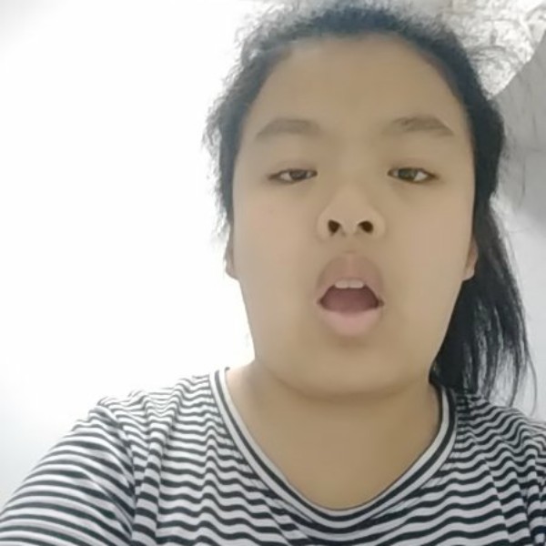 沈彦的照片