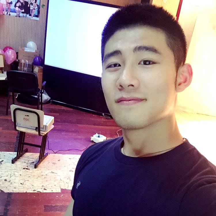 李先森_的照片
