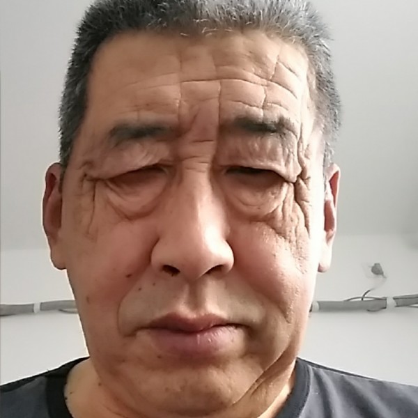 小白菜爱恋震动的照片