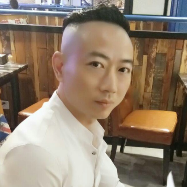 彪马哥的照片