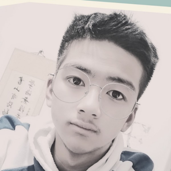 陌殇浅吻寂灭的照片