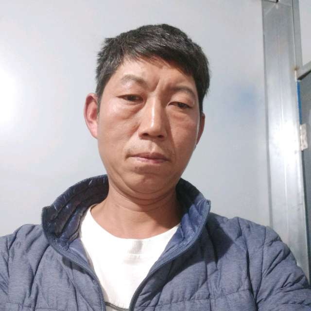 钢笔邂逅无奈的照片