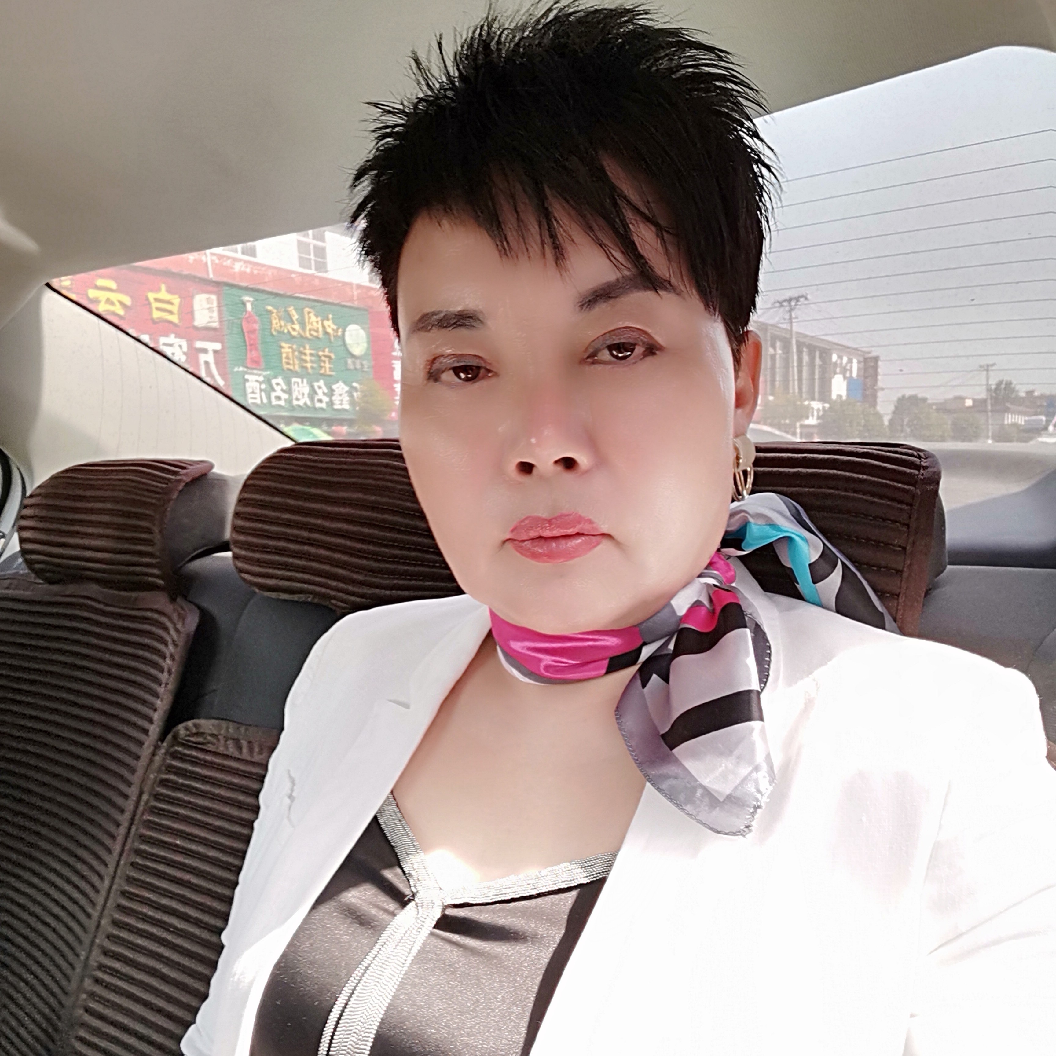 13413143的照片
