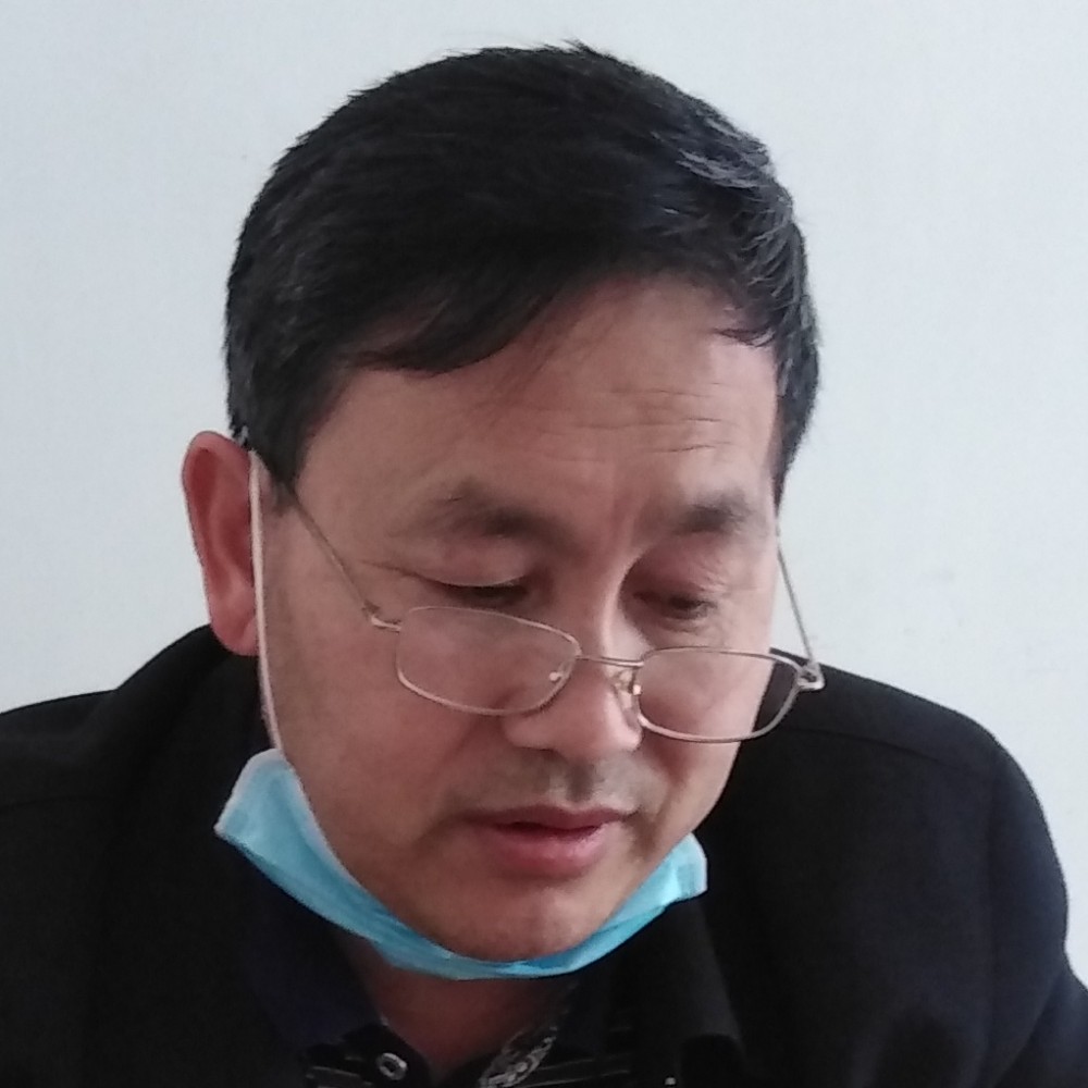 老年男人的照片