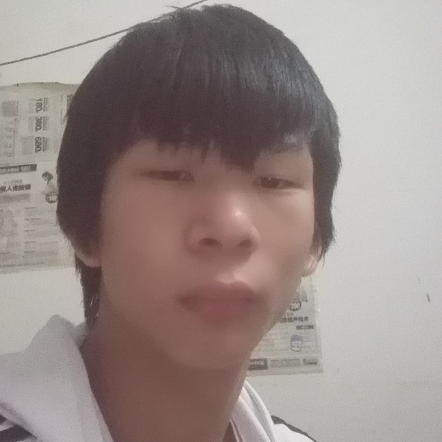 梁显锋的照片