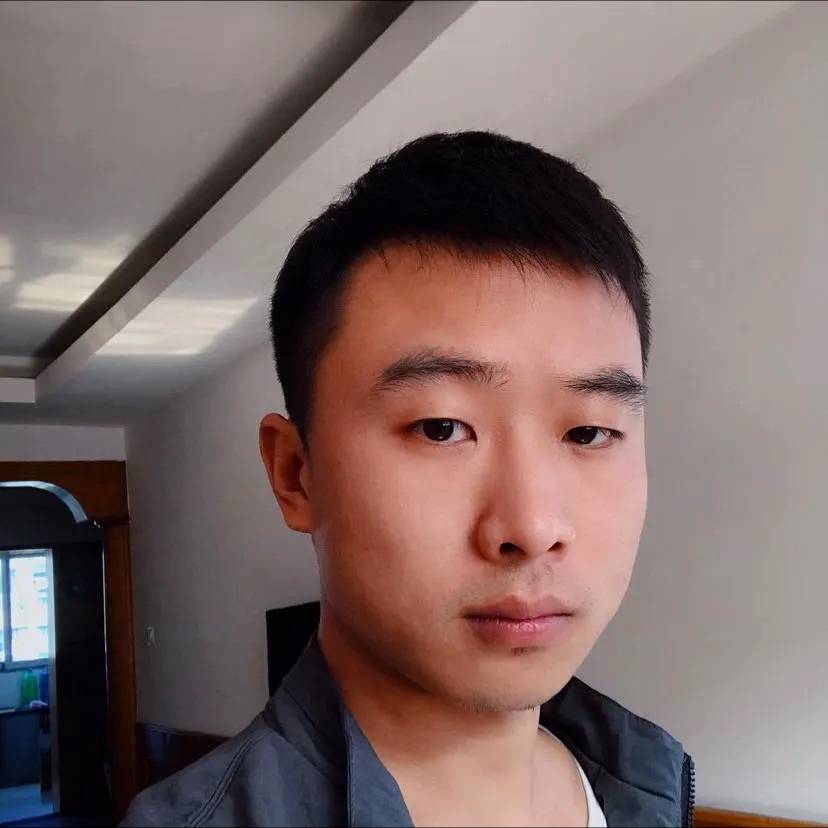 落霞回眸留胡子的照片