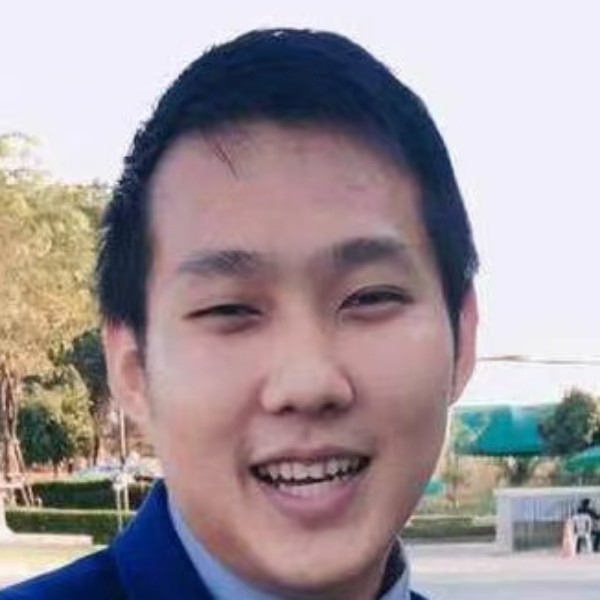 谨慎蹁跹逐风的照片