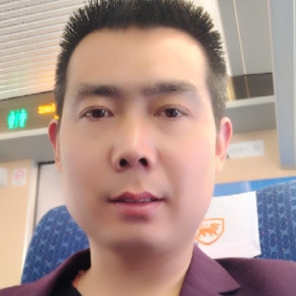 妩媚天寂的照片