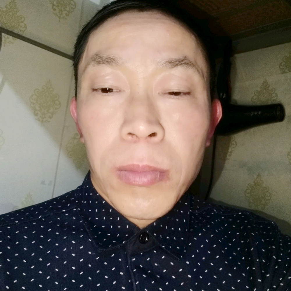 典雅改变青花的照片
