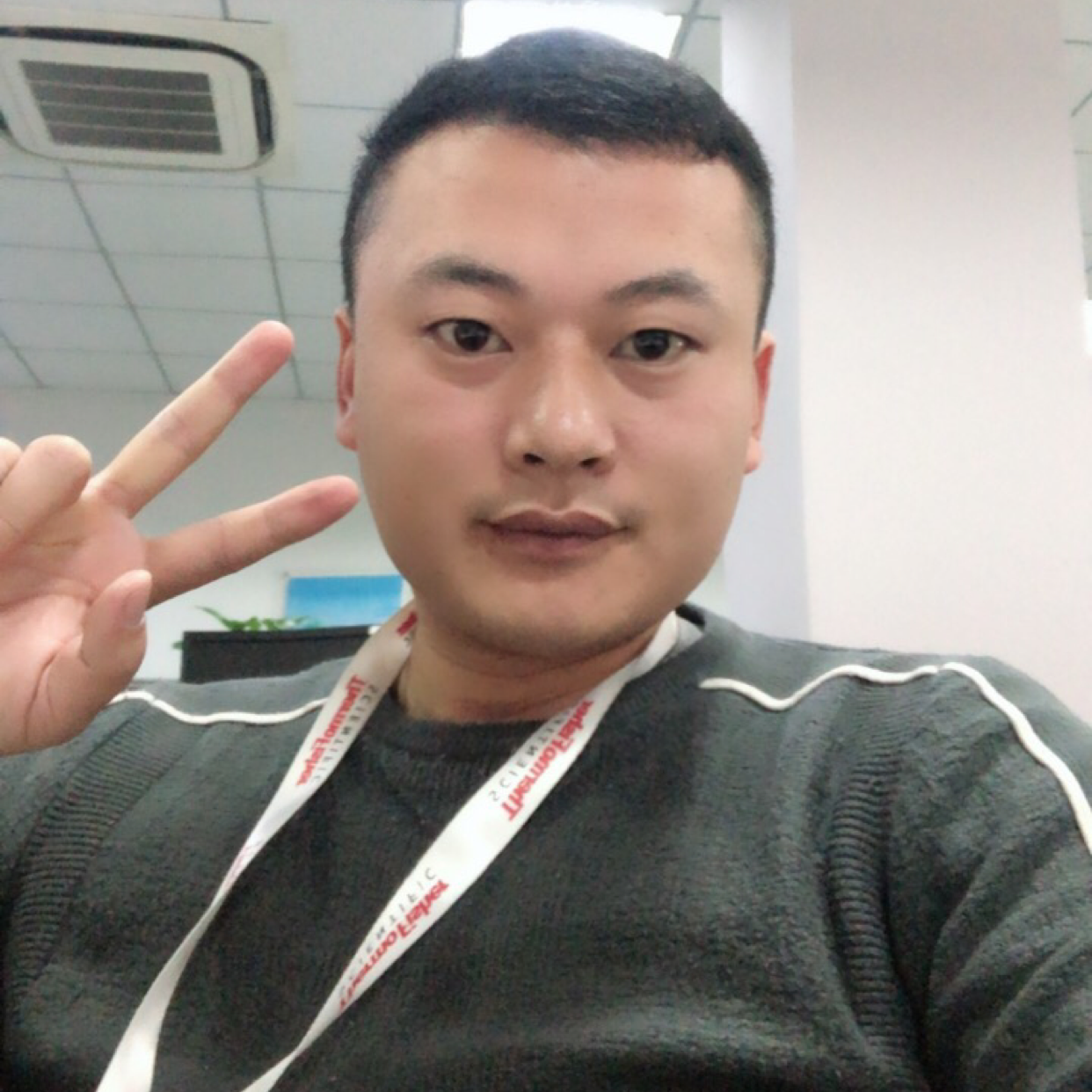 洁净浅吻果汁的照片