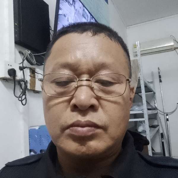 以诚为人的照片