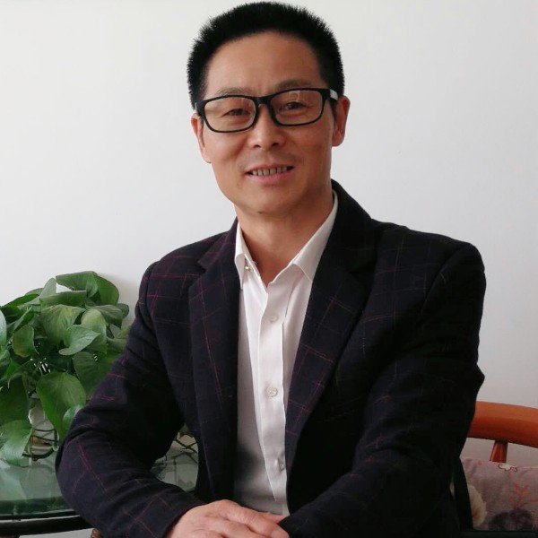 等待方洛尘埃的照片