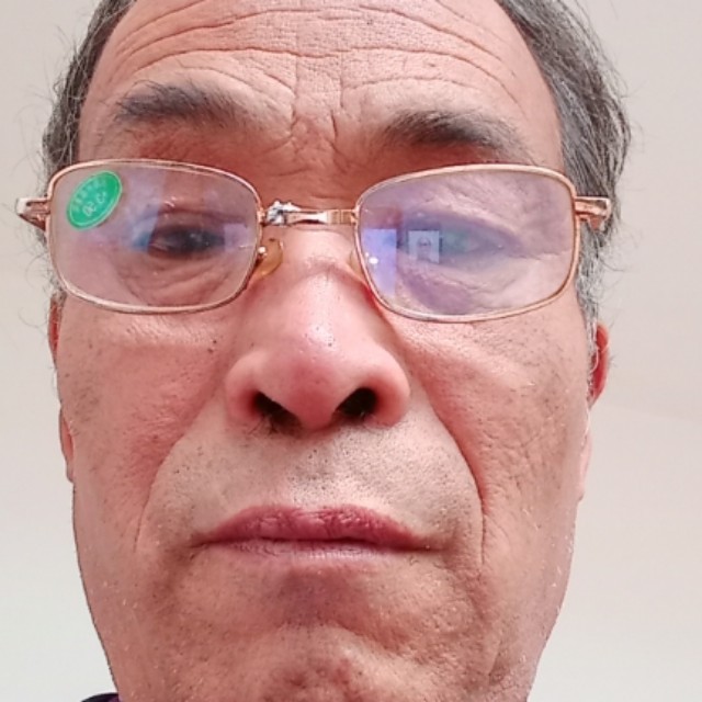 人可随康的照片