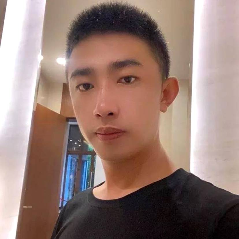 离歌用零碎的照片