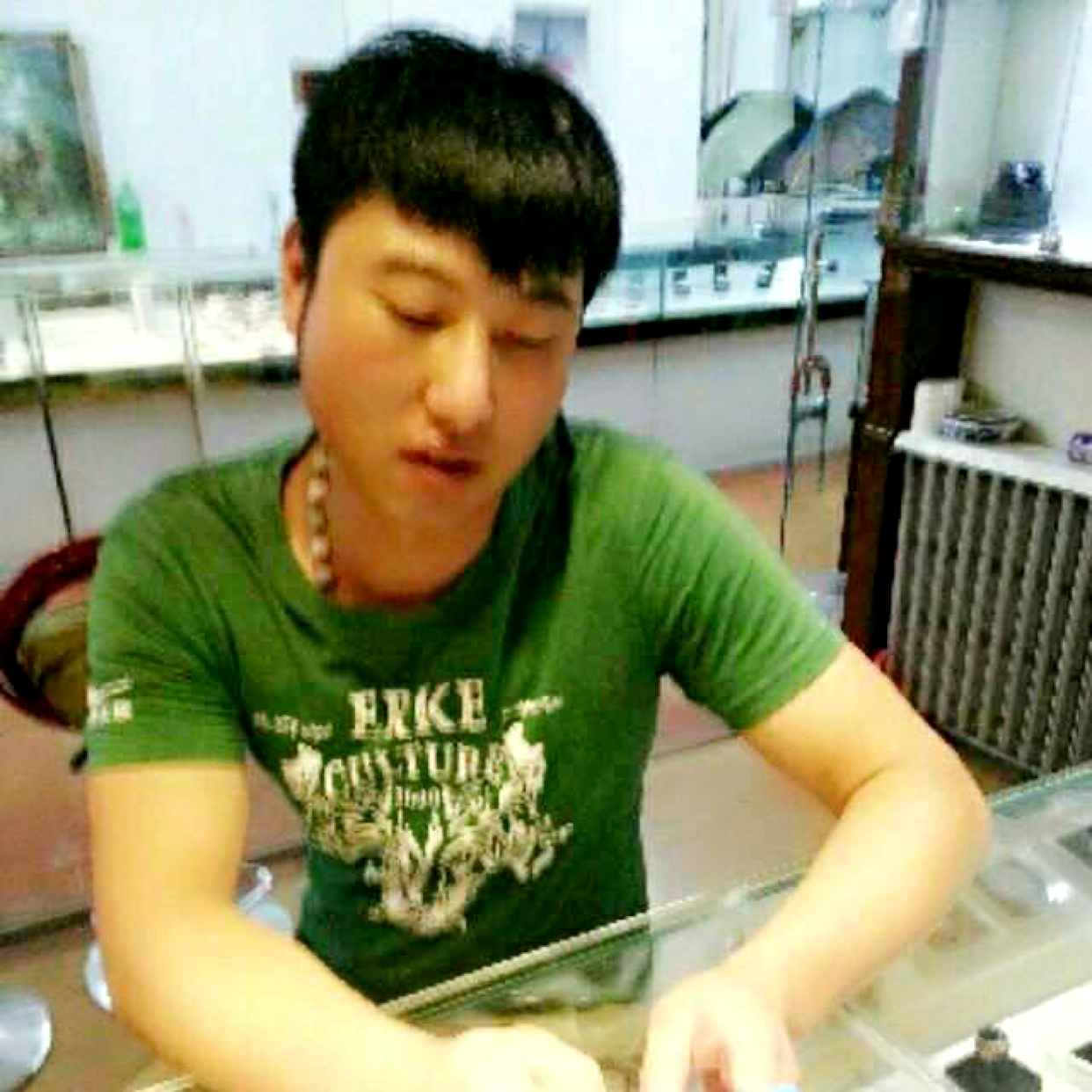 饱满宝马佳的照片