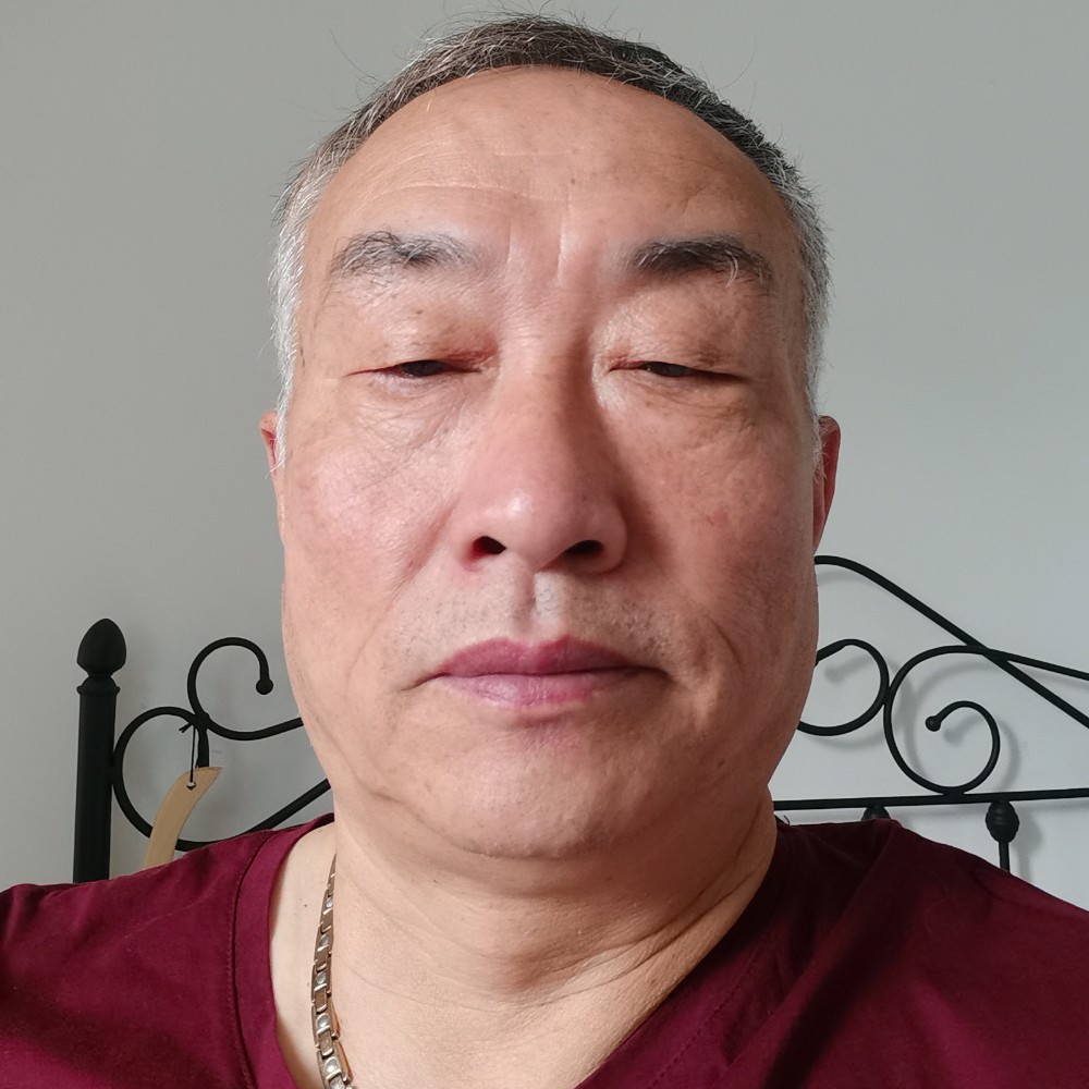 风萧蹁跹单薄的照片