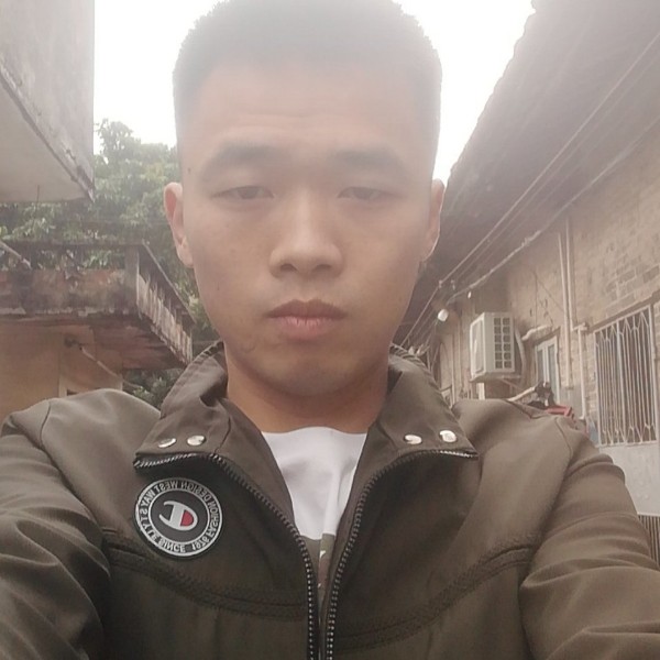 冷眸的眼神的照片