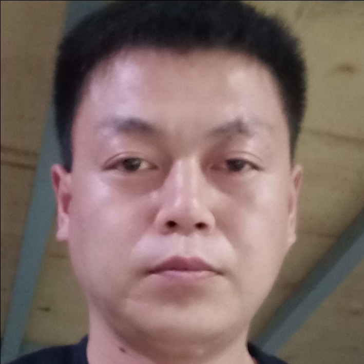 大白踢踏实的照片