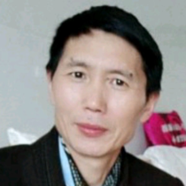 如意与宝马的照片