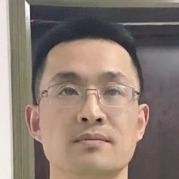lgq强的照片