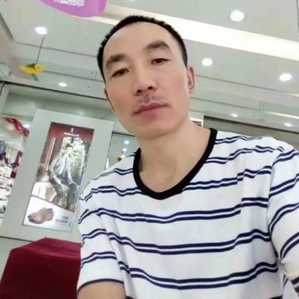 123哥哥的照片
